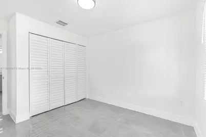 933 NW 50th St, Miami, FL 33127 - Photo 18