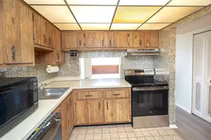 1891 SW 81st Ave, North Lauderdale, FL 33068 - Photo 14