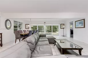 906 N 13th Ave, Hollywood, FL 33019 - Photo 8