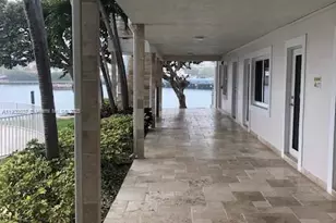 7905 East Dr, North Bay Village, FL 33141 - Photo 4