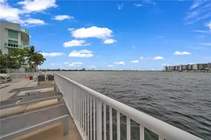 2016 Bay Dr, Miami Beach, FL 33141 - Photo 14