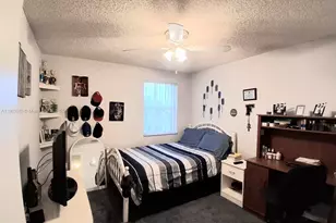 10830 NW 8th St, Pembroke Pines, FL 33026 - Photo 36