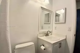 10830 NW 8th St, Pembroke Pines, FL 33026 - Photo 28