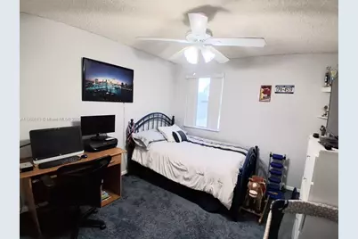 10830 NW 8th St, Pembroke Pines, FL 33026 - Photo 40