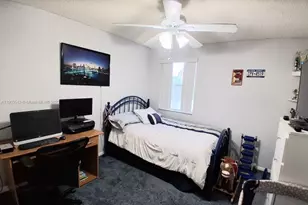 10830 NW 8th St, Pembroke Pines, FL 33026 - Photo 40