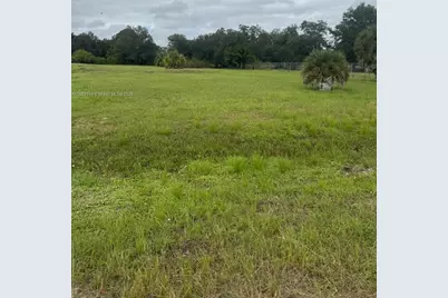230 N Mayoral, Clewiston, FL 33440 - Photo 2