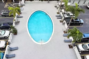 16710 NE 9th Ave, North Miami Beach, FL 33162 - Photo 12