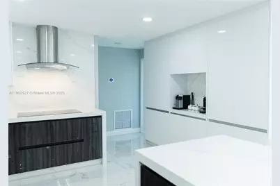 19245 SW 188th St, Miami, FL 33187 - Photo 12