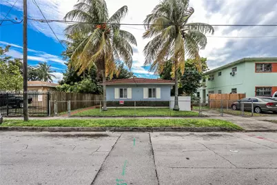 976 NW 6th St, Miami, FL 33136 - Photo 14