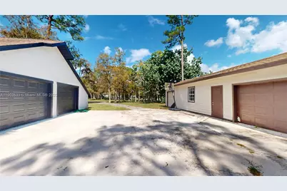 12986 Marcella Blvd, Loxahatchee, FL 33470 - Photo 48