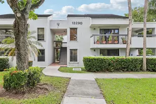 13290 SW 88th Ln, Miami, FL 33186 - Photo 2