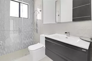 12890 NW 2nd St, Miami, FL 33182 - Photo 12