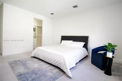 4335 NW 81st Ave, Doral, FL 33166 - Photo 14