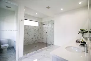 4335 NW 81st Ave, Doral, FL 33166 - Photo 16