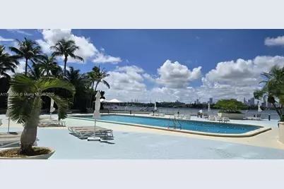 1200 West Ave #412, Miami Beach, FL 33139 - Photo 2