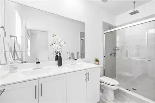 10537 W 32nd Ln, Hialeah, FL 33018 - Photo 30