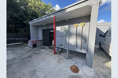 14715 N Miami Ave, Miami, FL 33168 - Photo 14