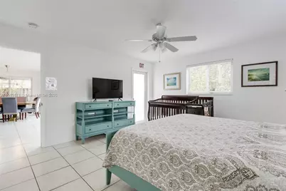 906 N 13th Ave, Hollywood, FL 33019 - Photo 20