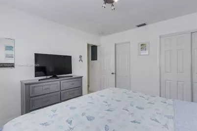 906 N 13th Ave, Hollywood, FL 33019 - Photo 28