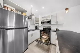 15610 NE 6th Ave, Miami, FL 33162 - Photo 12