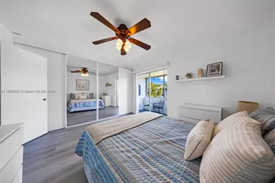 15610 NE 6th Ave #33D, Miami, FL 33162 - Photo 16