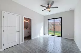 402 NW 41st St, Oakland Park, FL 33309 - Photo 40