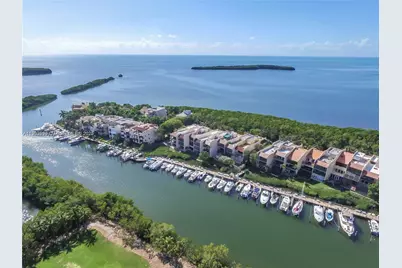 5863 Paradise Point Dr, Palmetto Bay, FL 33157 - Photo 2