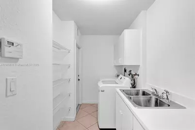 11348 NW 73rd Ter, Doral, FL 33178 - Photo 6