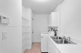 11348 NW 73rd Terrace, Doral, FL 33178 - Photo 6