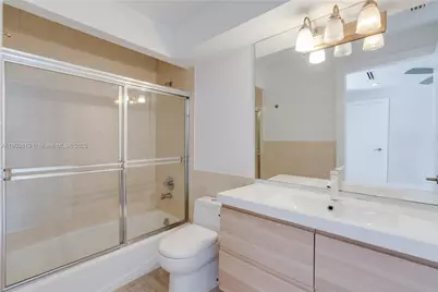 525 Ridgewood Rd, Key Biscayne, FL 33149 - Photo 20