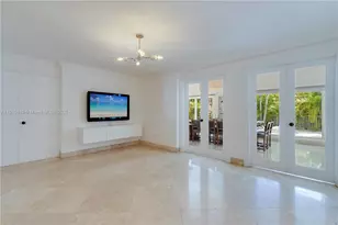 525 Ridgewood Rd, Key Biscayne, FL 33149 - Photo 38