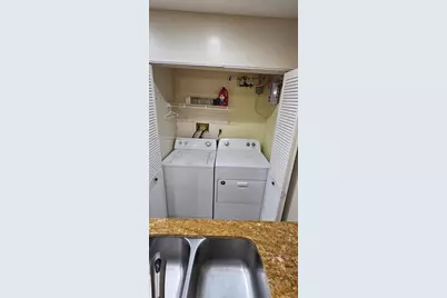 5352 NE 6th Ave #G9, Oakland Park, FL 33334 - Photo 14