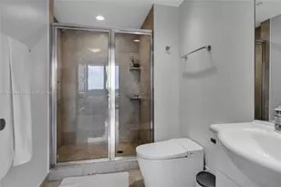 1800 S Ocean Dr, Hallandale Beach, FL 33009 - Photo 58