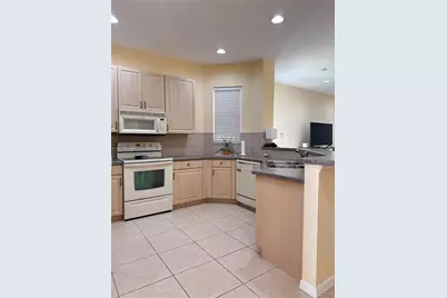 606 Mariner Bay Blvd #1, Fort Pierce, FL 34949 - Photo 8