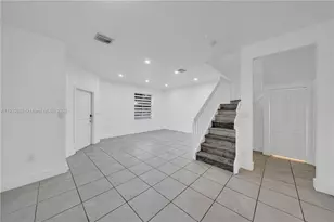 18320 SW 148th Rd, Miami, FL 33187 - Photo 12