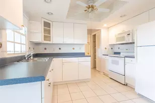 6920 NW 16th St, Margate, FL 33063 - Photo 10