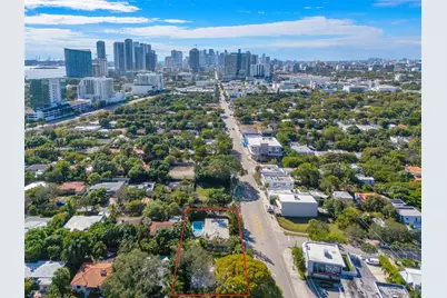 201 NE 48th St, Miami, FL 33137 - Photo 1