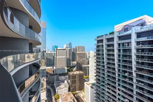 1000 Brickell Plaza, Miami, FL 33131 - Photo 22