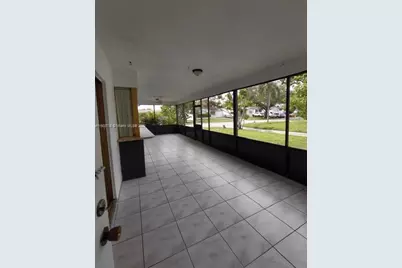 5115 W Park Rd #0, Hollywood, FL 33021 - Photo 2