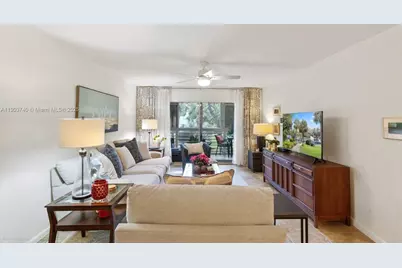 2301 Lucaya Ln #N2, Coconut Creek, FL 33066 - Photo 6