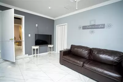 20331 NE 10th Ct, Miami, FL 33179 - Photo 24