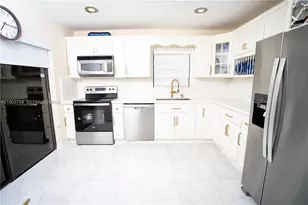 20331 NE 10th Ct, Miami, FL 33179 - Photo 12