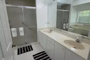 11690 Briarwood Cir, Boynton Beach, FL 33437 - Photo 16