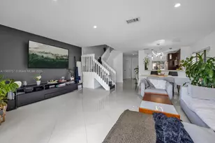 10731 NW 14th St, Plantation, FL 33322 - Photo 2