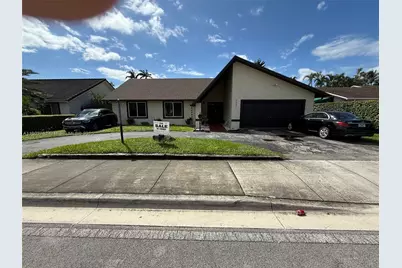 9422 SW 127th Ave, Miami, FL 33186 - Photo 1