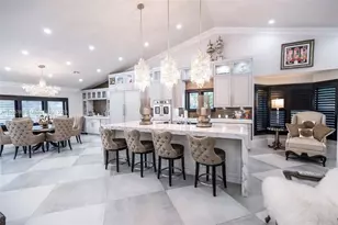 61 NW 128th Ave, Plantation, FL 33325 - Photo 2