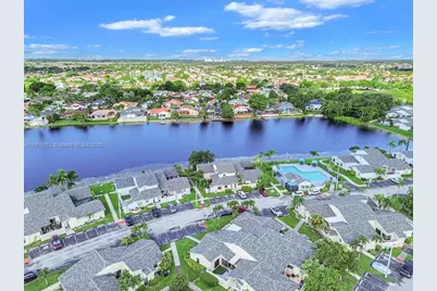 6590 SW 152nd Pl #25-90, Miami, FL 33193 - Photo 14