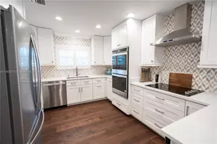 50 NW 128th Ave, Plantation, FL 33325 - Photo 4