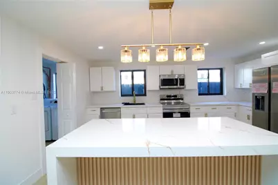 3611 NE 17th Ave, Pompano Beach, FL 33064 - Photo 8