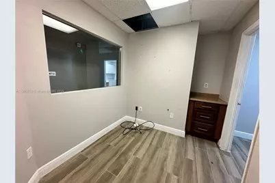 4121 NW 5th St #102, Plantation, FL 33317 - Photo 14